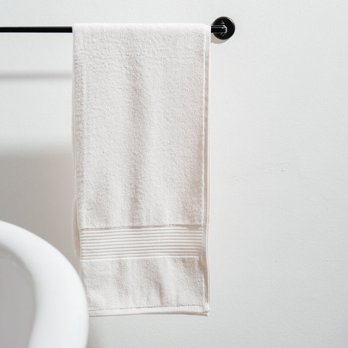 100% Cotton Hand Towel 600gsm - Ivory