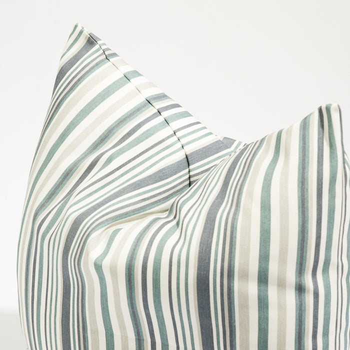 Deluxe Coastal Stripe Scatter