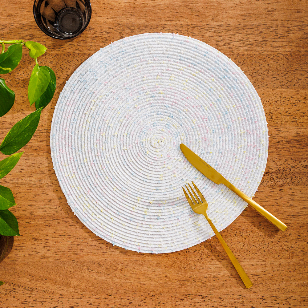 Home.Life Round Placemat Speckled White