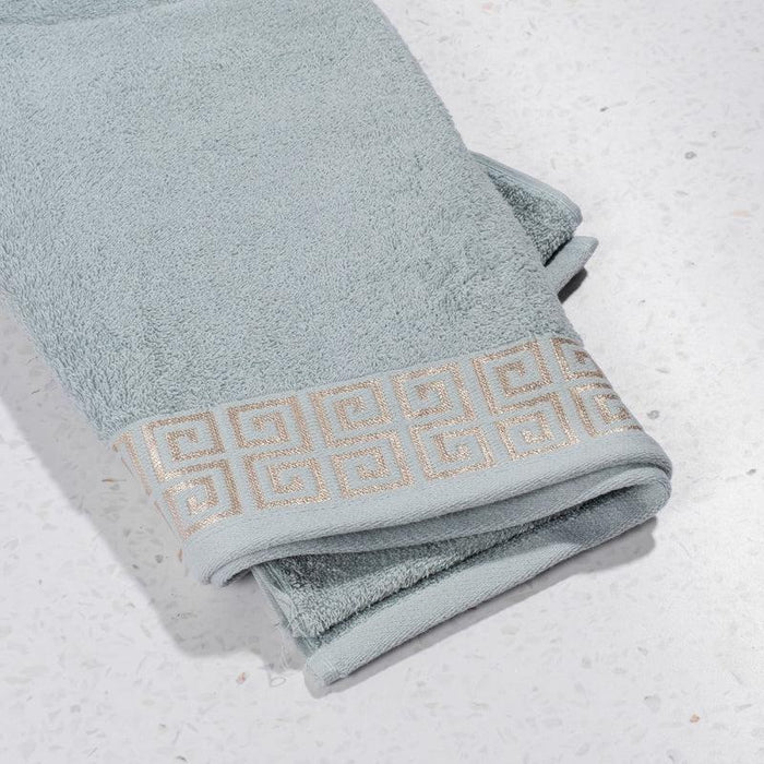 Jacquard Crest Collection Bath Towel