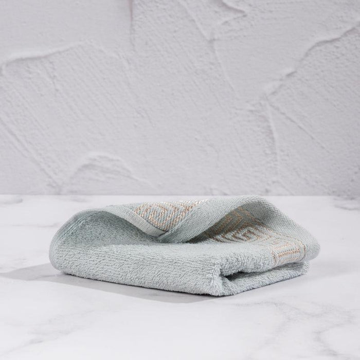 Jacquard Crest Collection Hand Towel