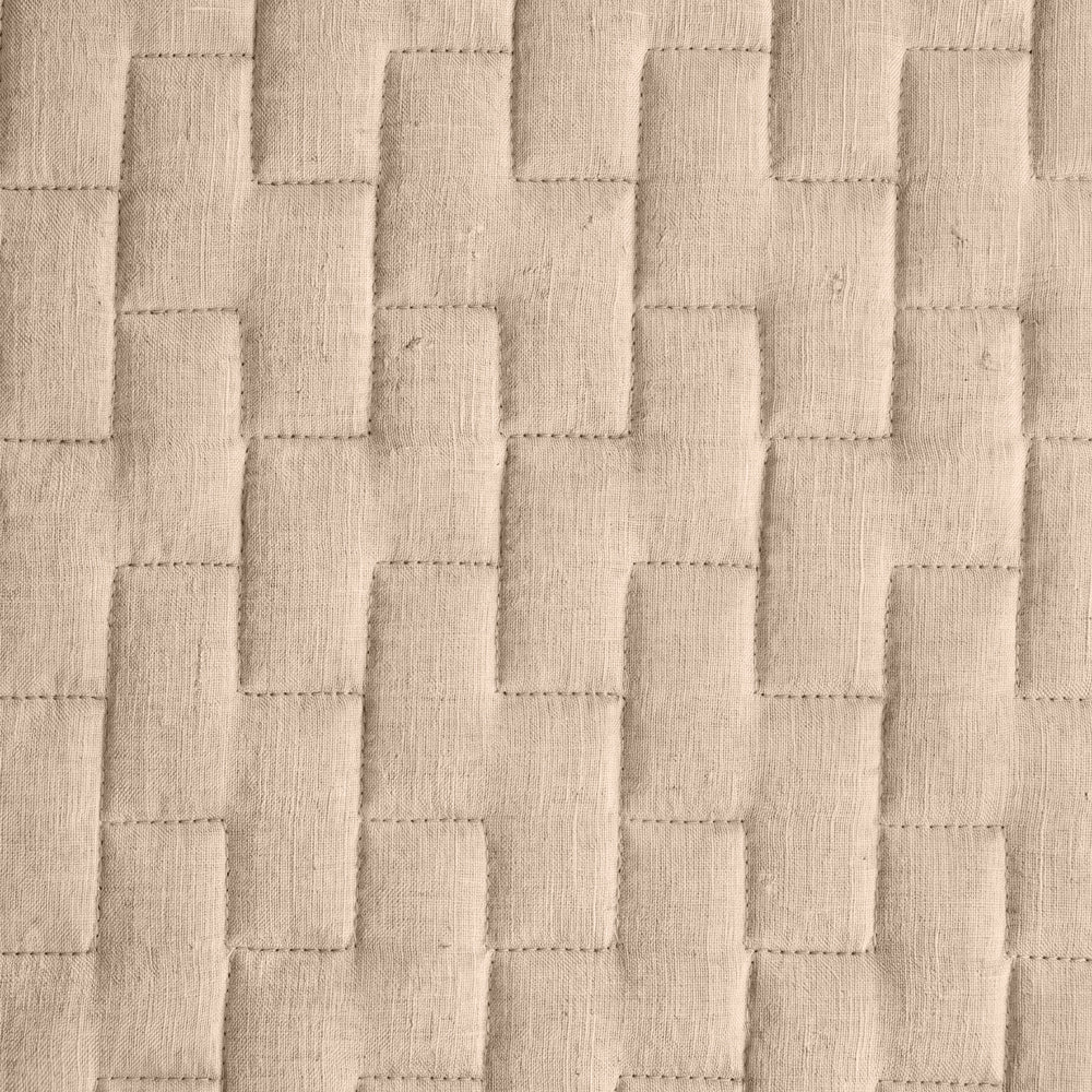 Tide Whisper Soft Premium Cotton Quilt Oatmeal