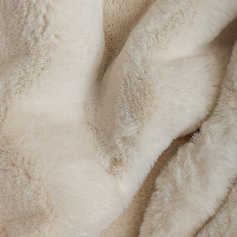 Bubble Mink Faux Fur Blanket Snow – Whitehouse & Continental Linen