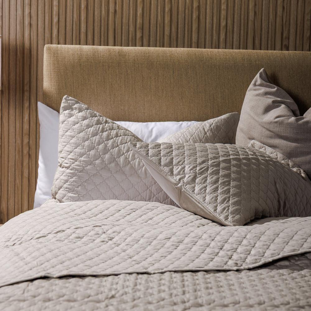 Clay Whisper Soft Premium Cotton Quilt Stone – Whitehouse