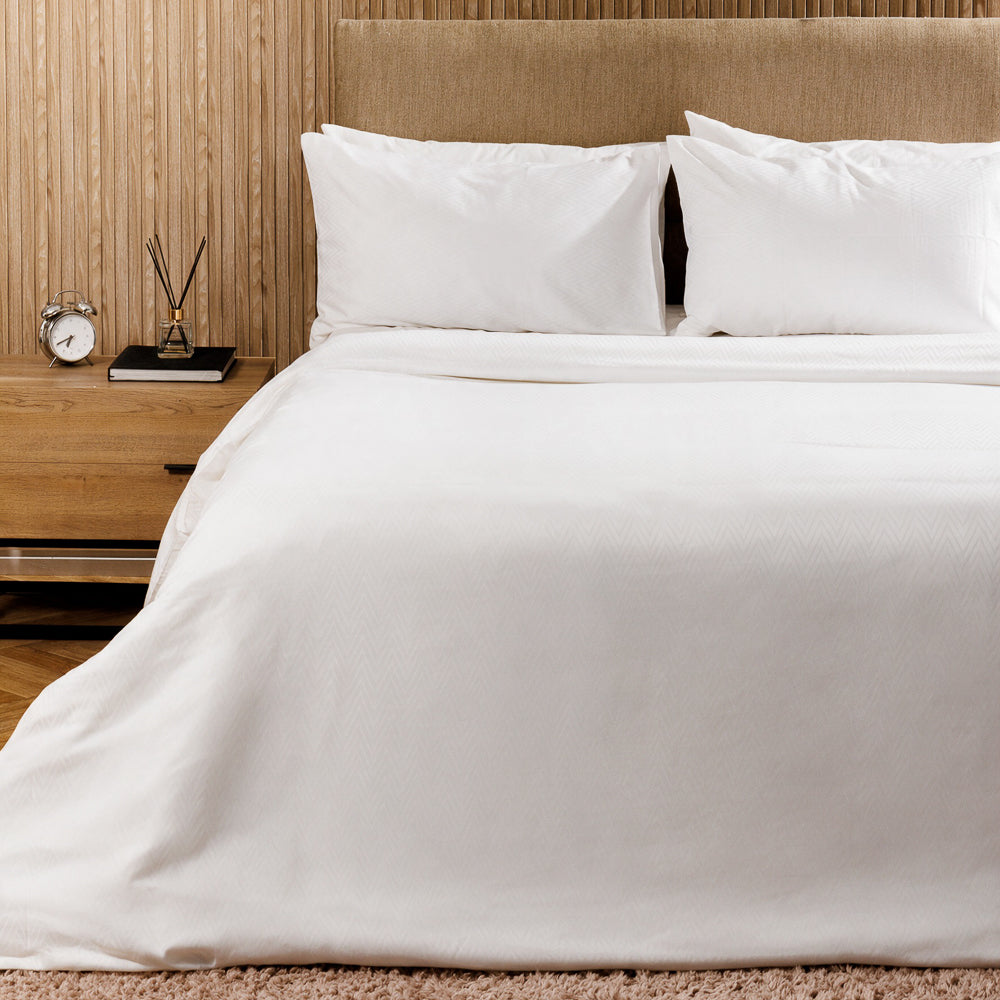 Cotton Club 450 Thread Count Jacquard Drift Duvet Cover Set White-Duvet Cover Sets