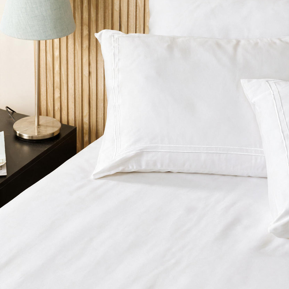 Cotton Collection 400 Thread Count 2 Line Satin Stitch Duvet Cover 6 Piece Set White-Duvet Cover Sets