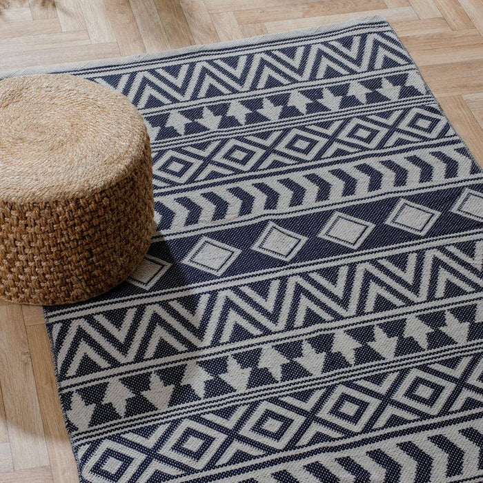 Handwoven Jacquard Rug (120 x 180cm) - Aztec