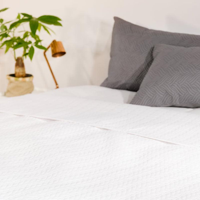 Nest Classic Embossed Bed Cover - White-Quilt