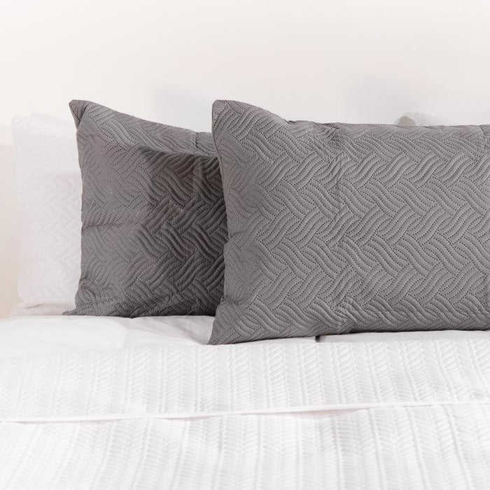 Nest Nova Embossed Pillowcase Pair - Grey-Quilt