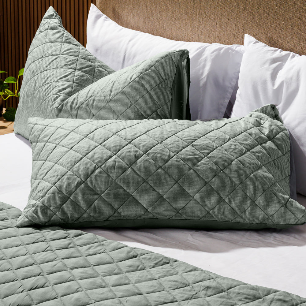 Nest Shoreline Microfibre Printed Quilt Set Moss-Quilts & Comforters
