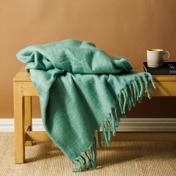 Nest Woollen Blend Blanket Throw Mint Green – Whitehouse