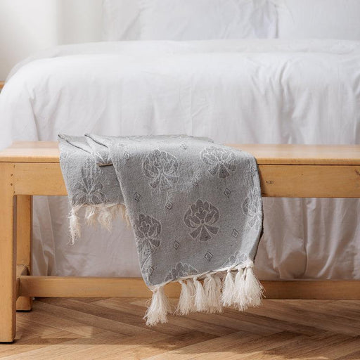 Protea Jacquard Throw Grey