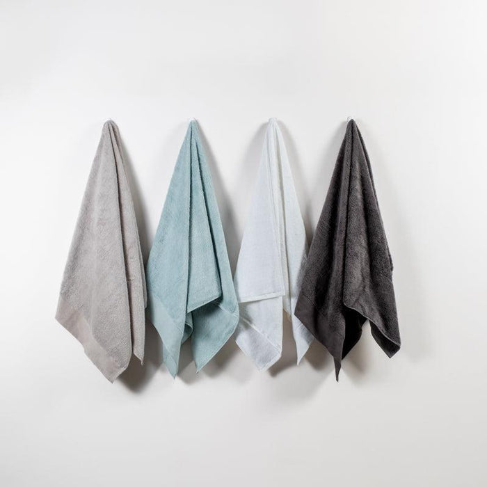 Royale Luxe Collection Zero Twist Hand Towel