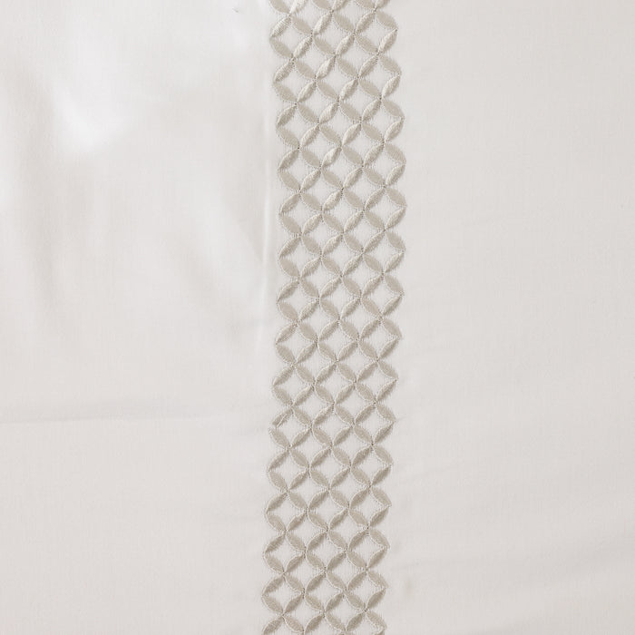 Whisper Soft Lattice 400 Thread Count 100% Cotton Embroidered Duvet Cover Set Silver on White-Duvet Cover Sets